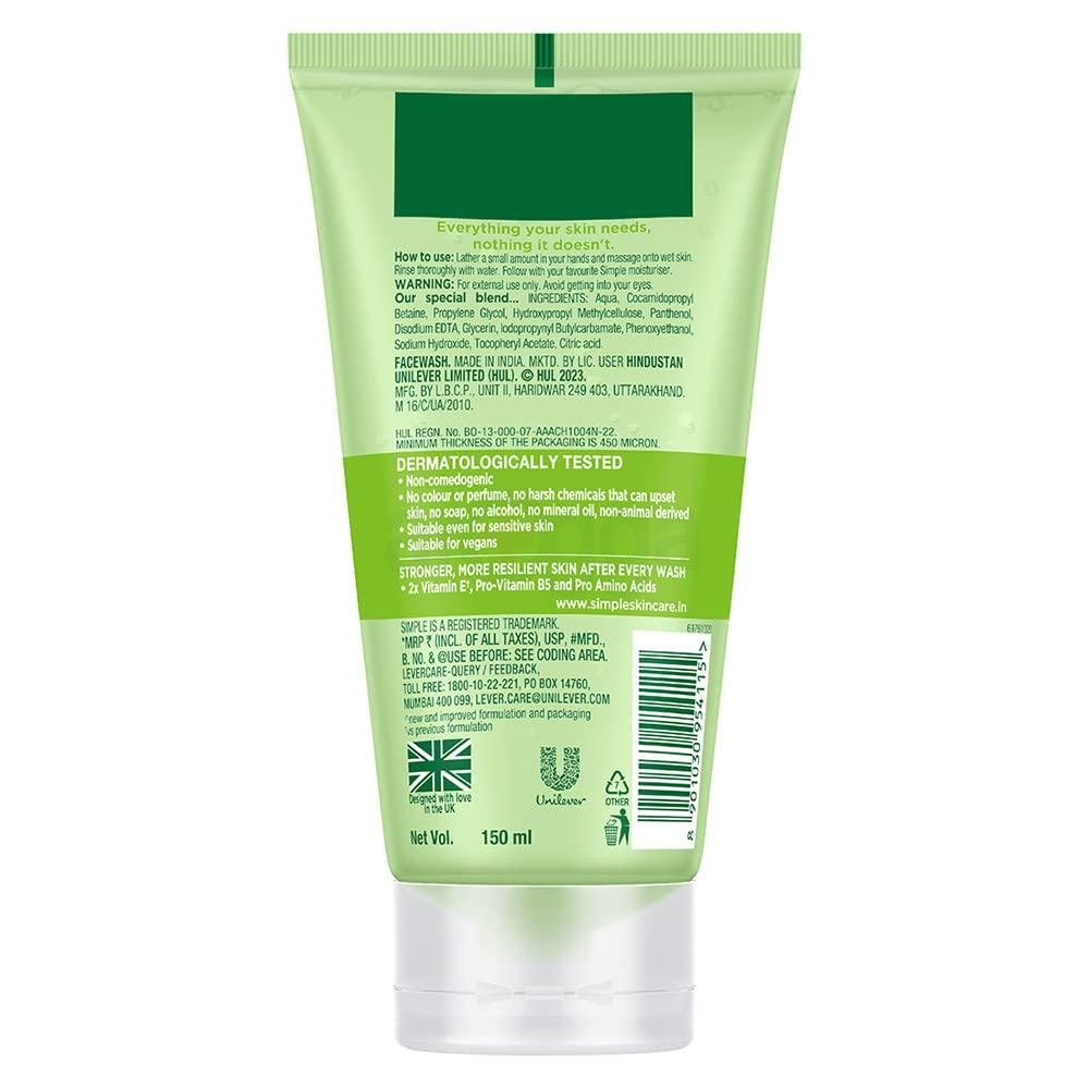 Simple Kind to Skin Refreshing Facial Wash with Vitamin B5+E  