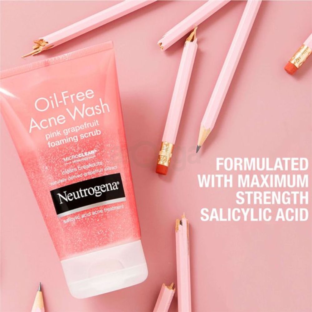 Neutrogena Oil-Free Acne Wash Pink Grapefruit Foaming Scrub  
