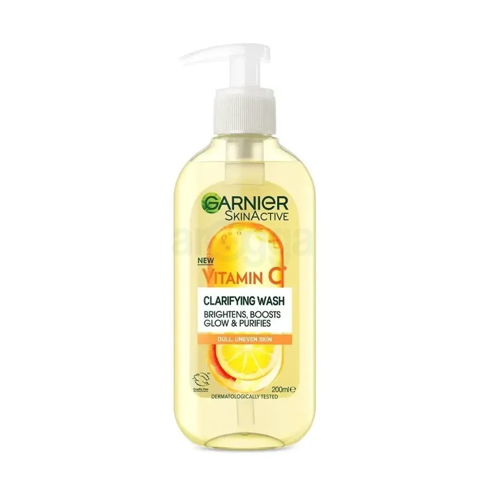 Garnier SkinActive Pure Active Vitamin C Clarifying Wash 200ml  