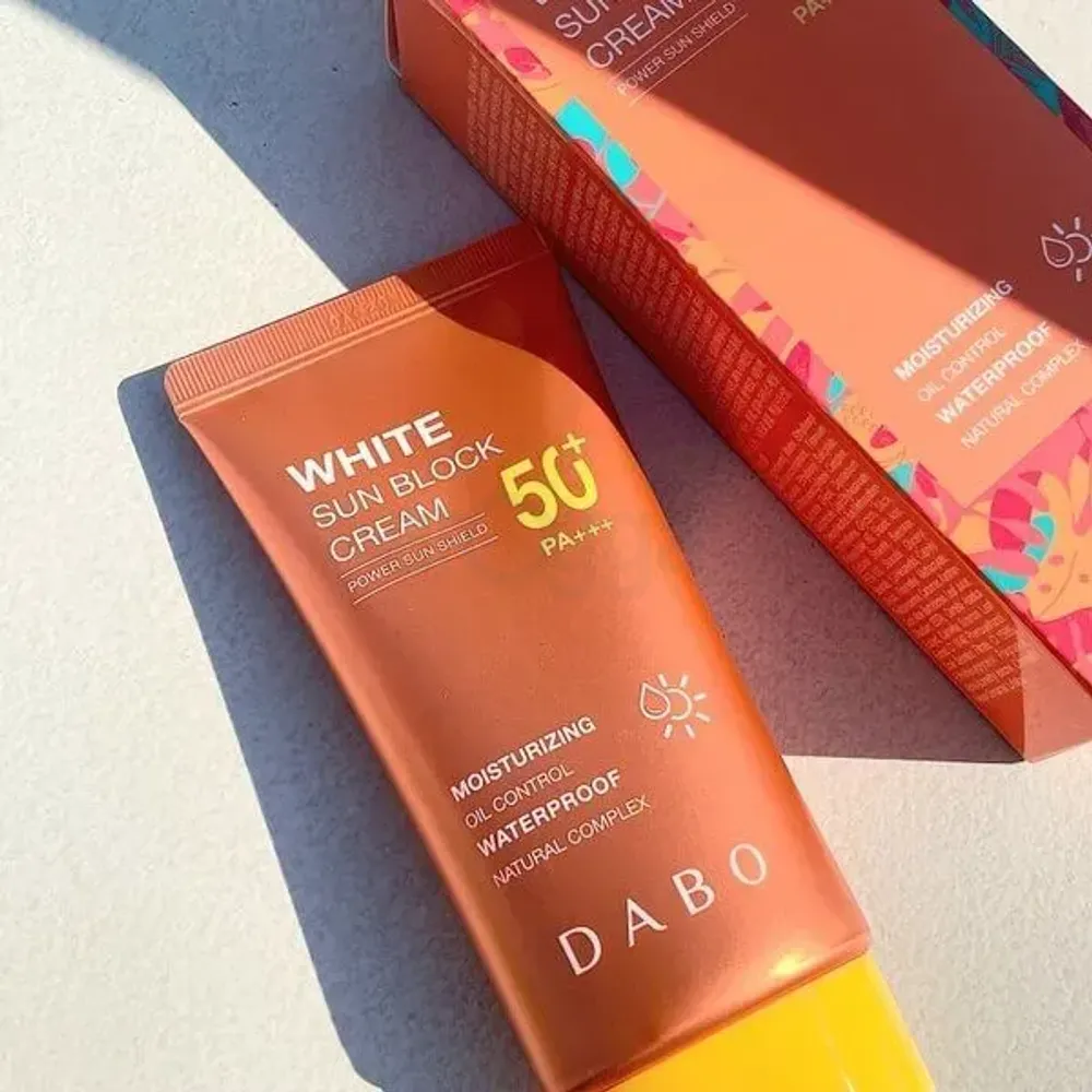 Dabo White Sunblock Cream Power Sun Shield SPF 50 PA+++ 70ml  