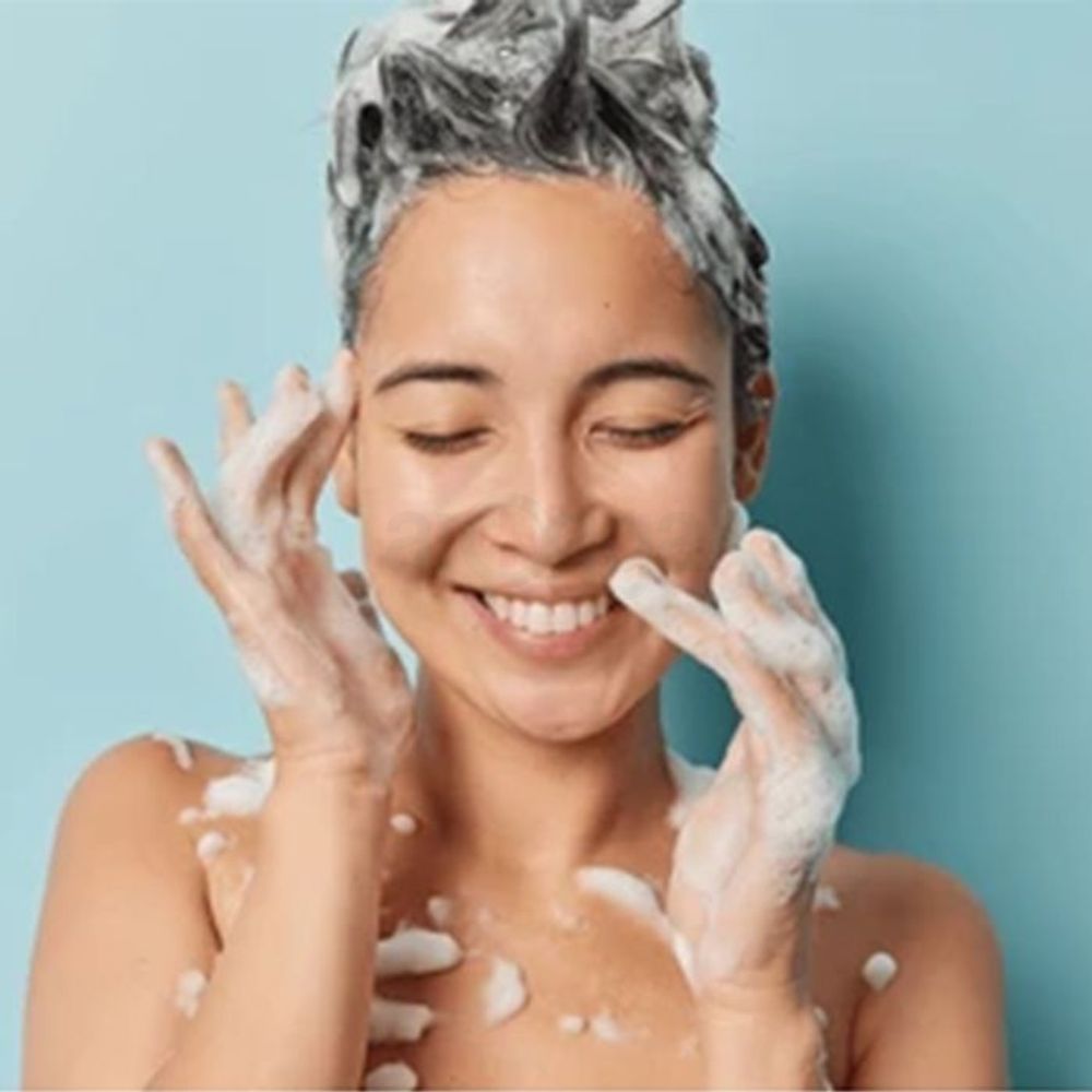 Caring Hair Treatment with Collagen and AHA Formula  