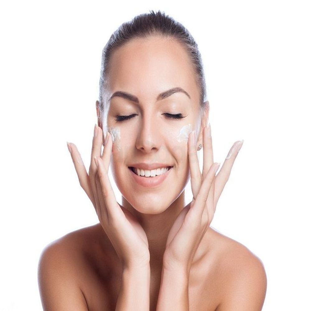 Revuele Vitamin C Brightening & Hydrating Moisturizer SPF 20 for Tired,Dull Skin  