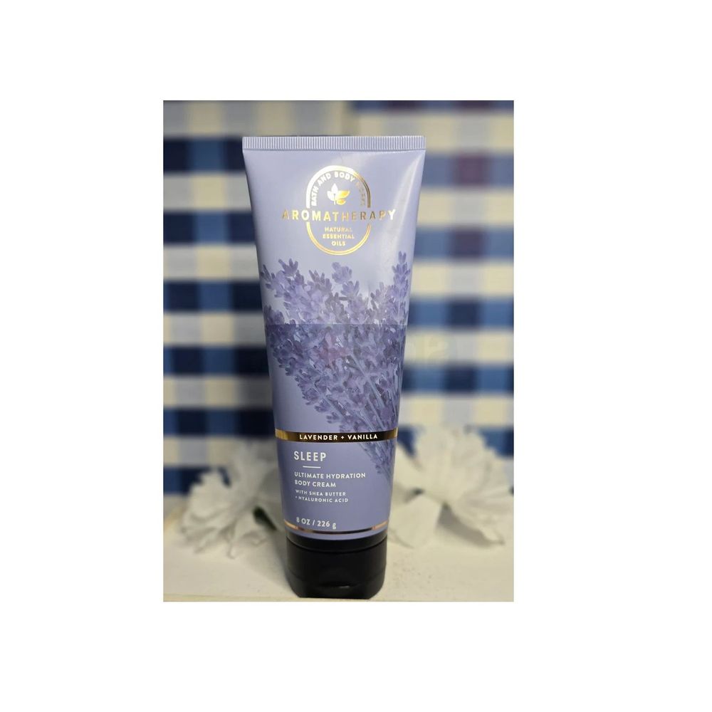 Bath and Body Works Aromatherapy Lavender Vanilla Sleep Ultimate Hydration Body Cream  