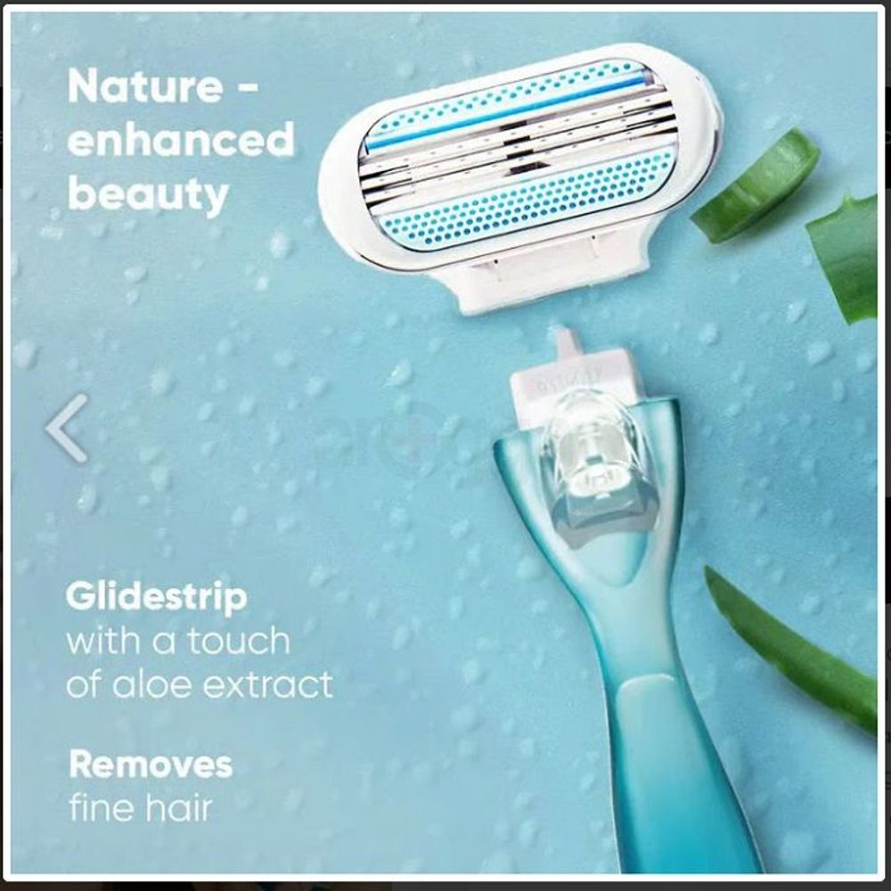 Gillette Venus Smooth Glidestrip Aloe Extracts Razor for Women  