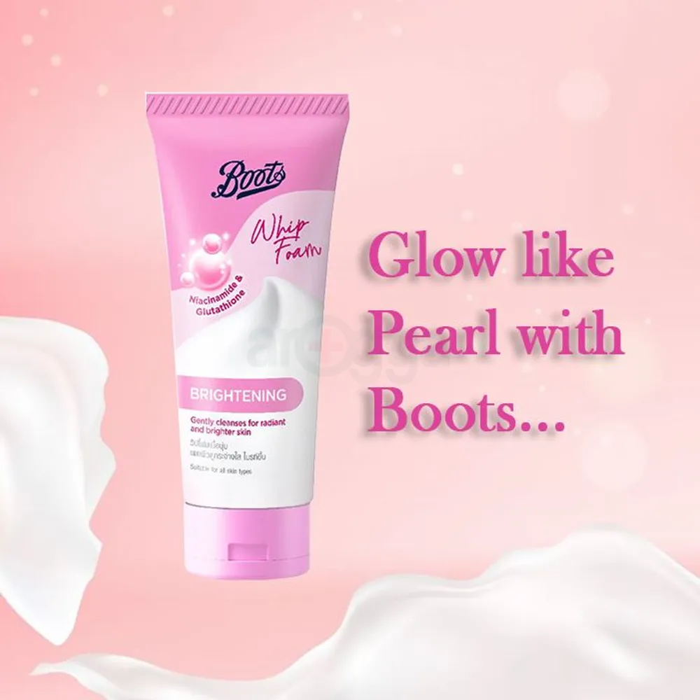 Boots Brightening Whip Foam with Niacinamide & Glutathione  