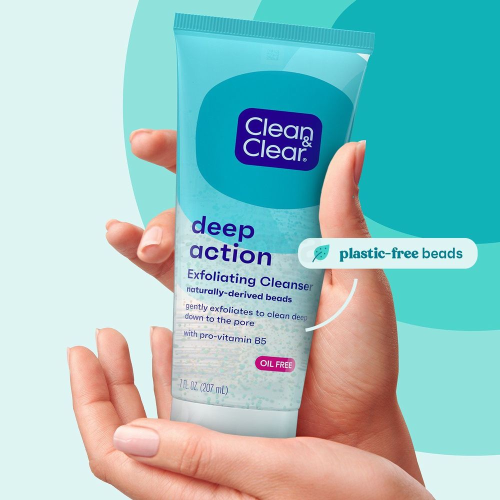 Clean & Clear Oil Free Deep Action Exfoliating Cleanser Naturally Derived Beads  
