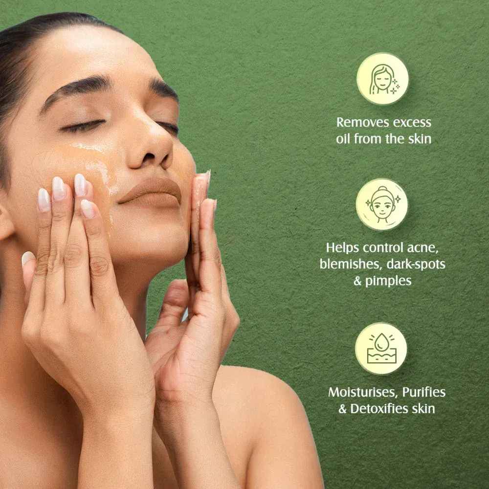 Lotus Herbals TEATREEWASH Tea Tree & Cinnamon Anti-Acne Oil Control Face Wash 80ml  