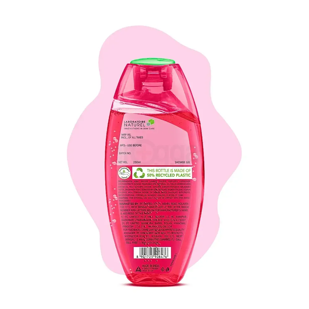 Fiama Patchouli & Macadamia Shower Gel With Skin Conditioners for Soft Glowing Skin  