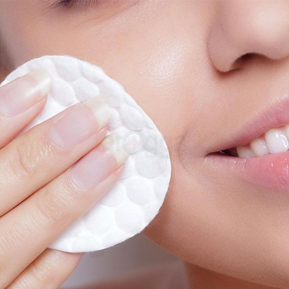 Neutrogena Clear Pore Oil-Eliminating  Astringent Cleanser with Salicylic Acid & Acne Medication  