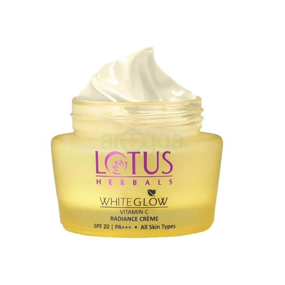 Lotus WhiteGlow Vitamin-C Radiance Creme SPF 20 PA+++  
