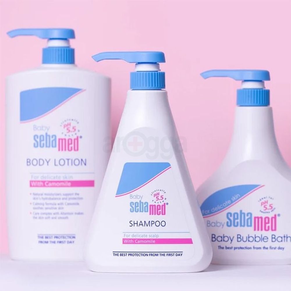Baby Sebamed Shampoo for Delicate Scalp with Camomile  