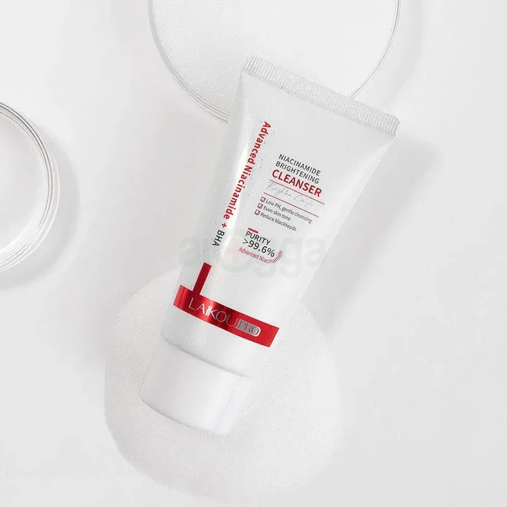 Laikou Pro Niacinamide Brightening Cleanser  