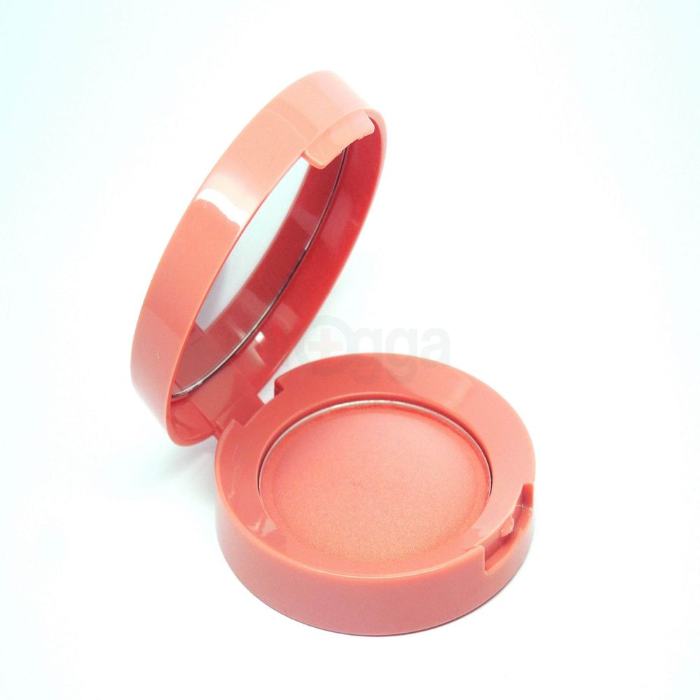 W7 Candy Blush - Gossip  