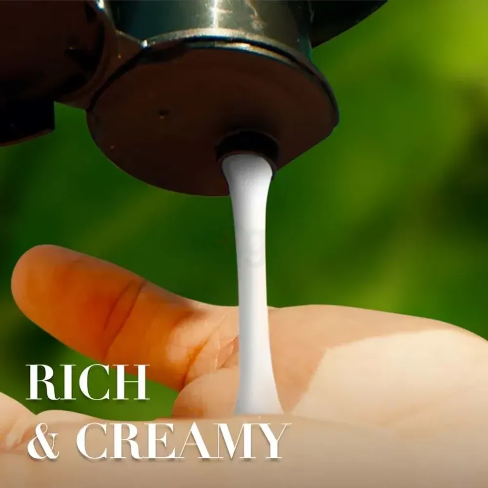 Herbal Essences Bio:Renew Hydrate Shampoo with Coconut Milk (0% Parabens & Colourants)  