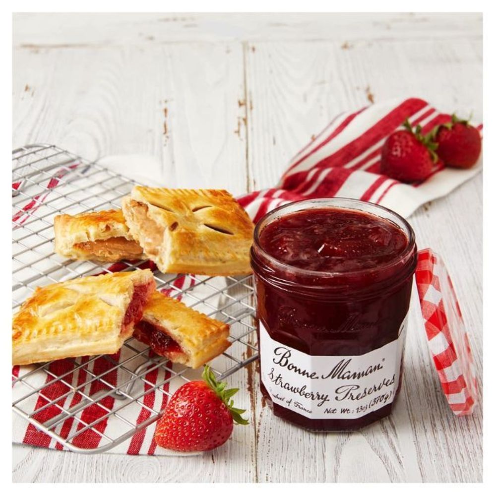 Bonne Maman Strawberry Preserve Jam 370g  