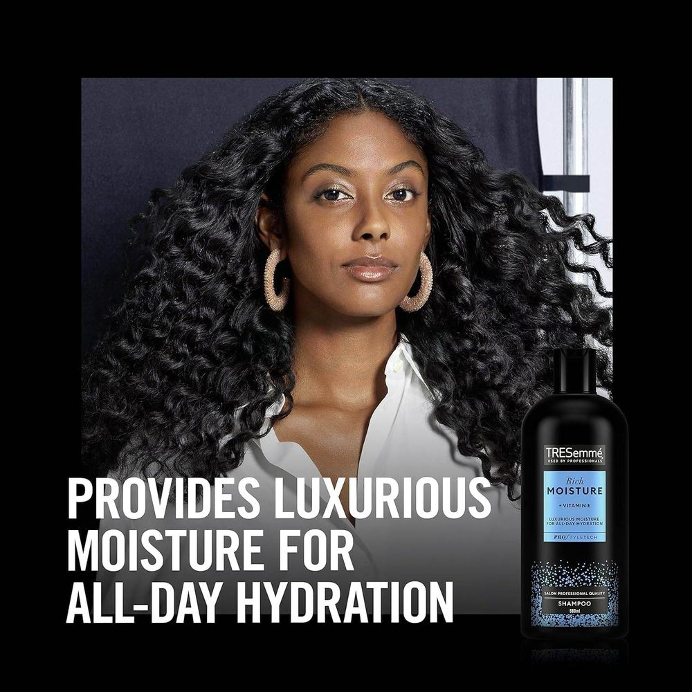Tresemme Rich Moisture + Vitamin E Salon Professional Shampoo for All Day Hydration  