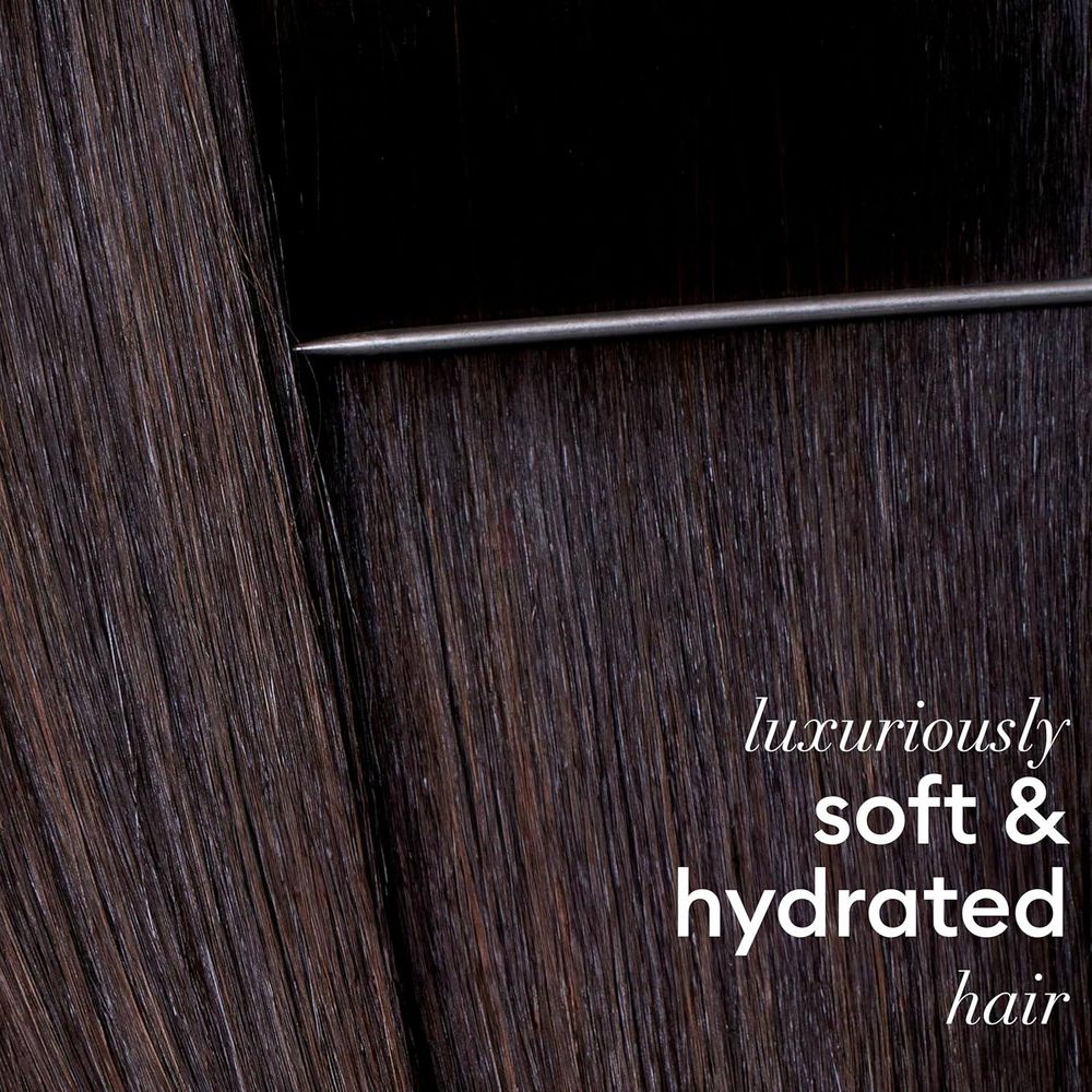 Tresemme Rich Moisture + Vitamin E Salon Professional Shampoo for All Day Hydration  