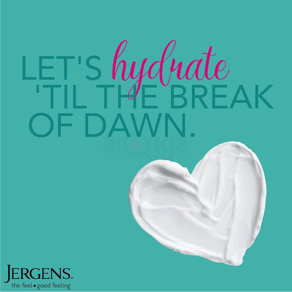 Jergens 24hr Nourishing Daily Moisturizer with Silk Proteins and Citrus Extracts for Dry Skin   