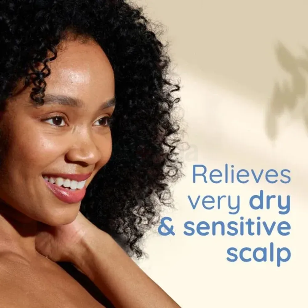 Aveeno Skin Relief Soothing Shampoo for Very Dry & Sensitive Scalp  