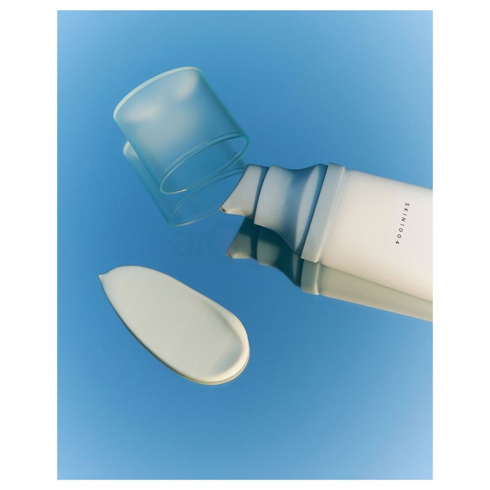 Skin1004 Madagascar Centella Hyalu-Cica Water Fit Sun Serum SPF50+ PA++++  