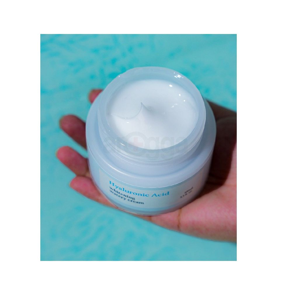 Pure Ground Hyaluronic Acid Whitening Watery Cream  