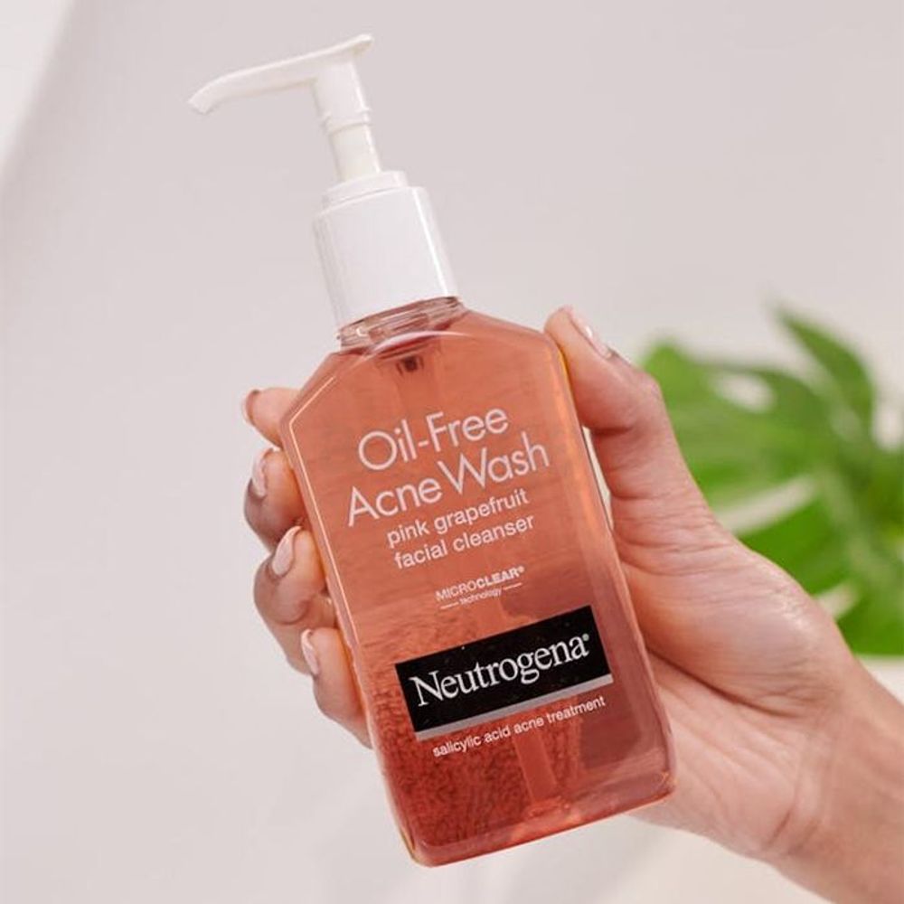 Neutrogena Oil Free Acne Wash Pink Grapefruit Facial Cleanser  