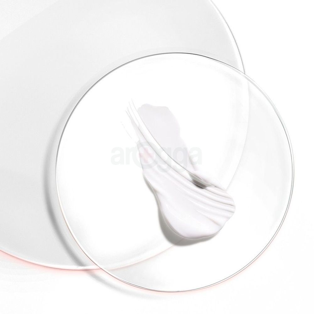 Neutrogena Clear and Radient Oil Free Moisturiser with Pink Grapefruit Fragrance for Dry Skin  