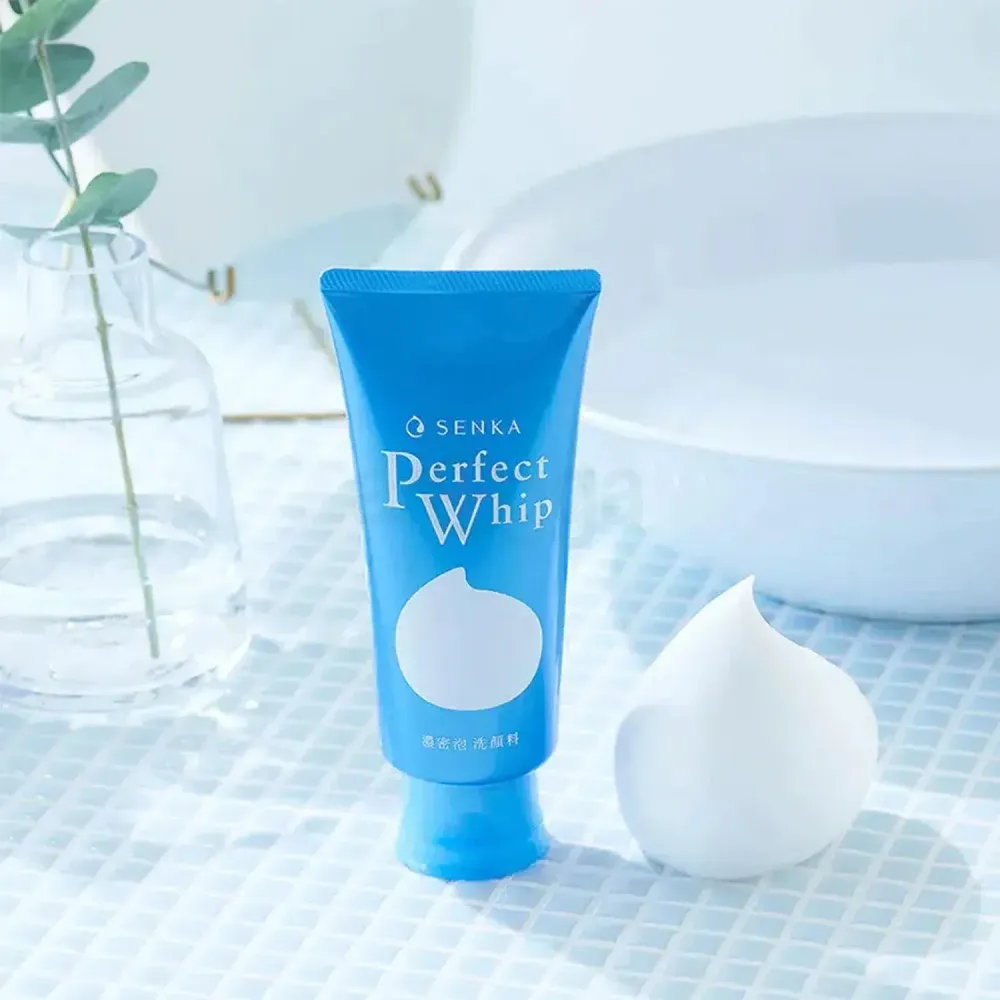 Shiseido Senka Perfect Whip Cleansing Foam  