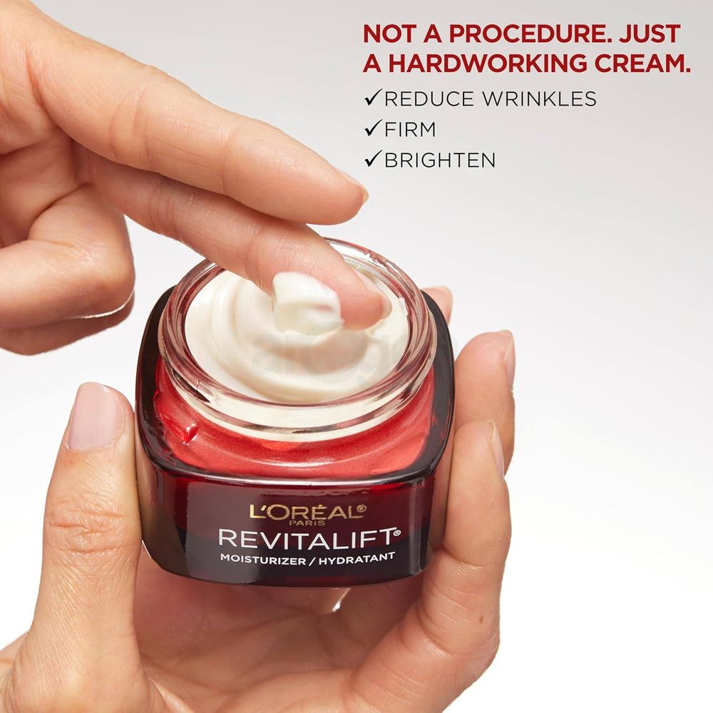 Loreal Paris Revitalift Triple Powder Anti Aging Moisturizer  
