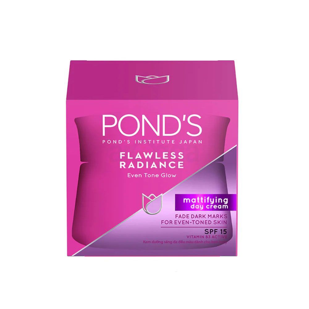 Pond's Flawless Radiance SPF 15 Mattifying Day Cream (Made in Thailand)  