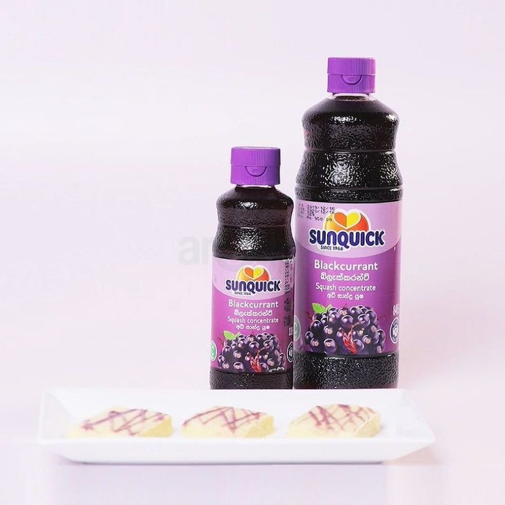 Sunquick Black Current Squash Drink Concentrate 300ml  