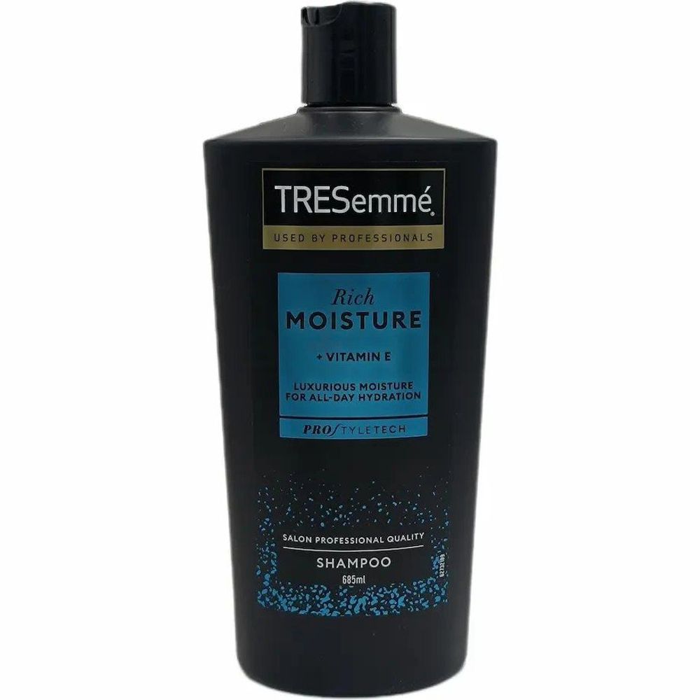 Tresmme Rich Moisture + Vitamin E Shampoo for All Day Hydration  