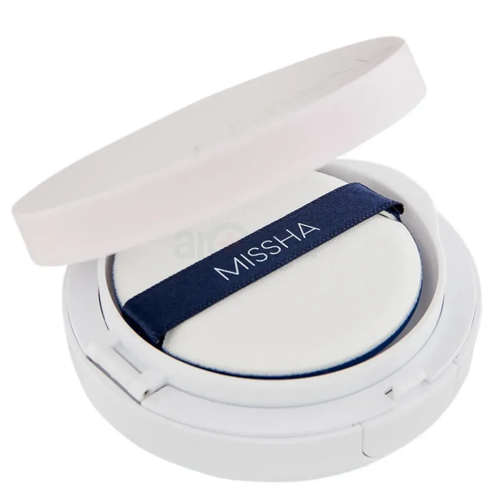 Missha Magic Cushion Cover Lasting Foundation with SPF 50 PA+++ (Shade- N23)  