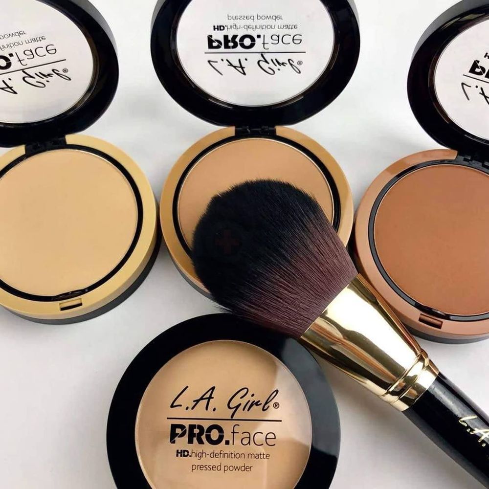 L.A. Girl Pro Matte Pressed Powder - GPP604 Creamy Natural  
