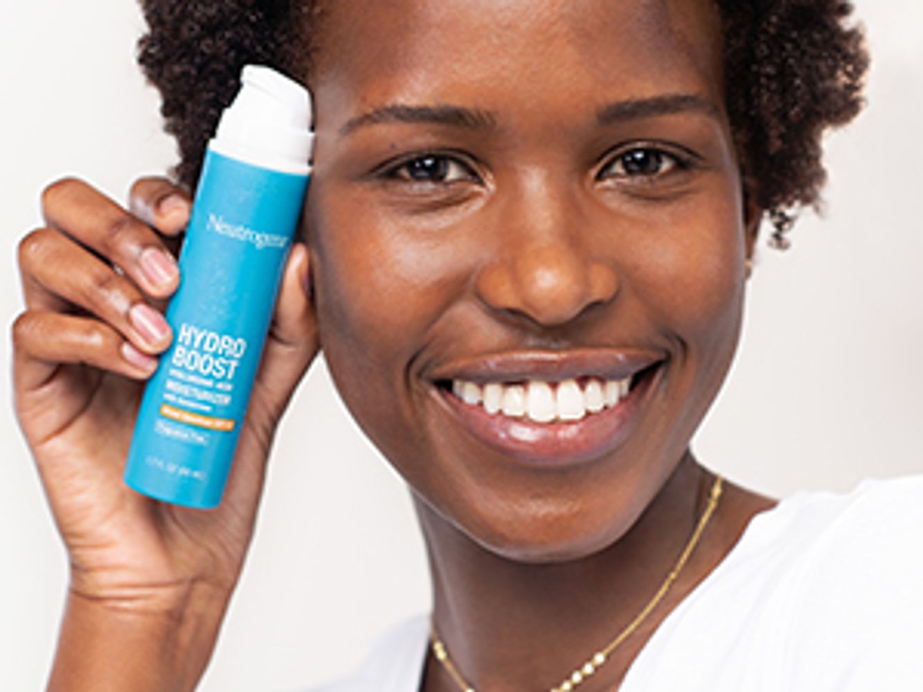 Face moisturizer instantly hydrates for smoother skin & delivers healthy-looking skin in one week