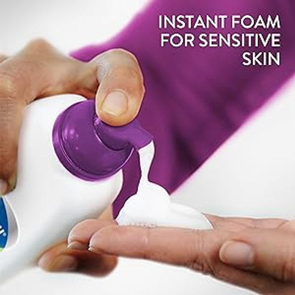 Instant foam for sensitive skin