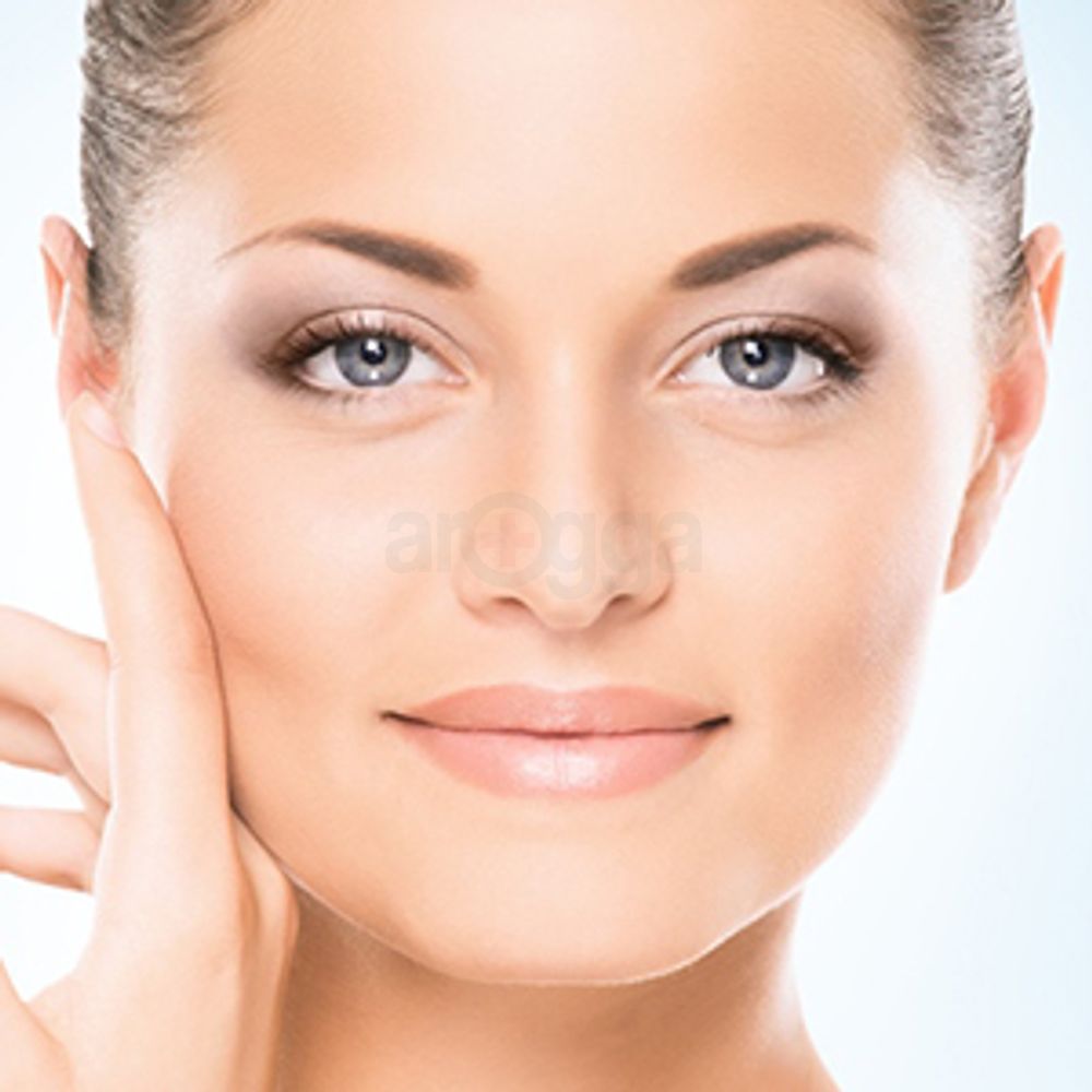 NOURISHES UNDER EYE SKIN