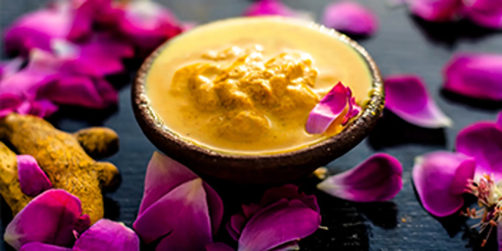 Ubtan Foaming Face Wash with Built-In Face Brush